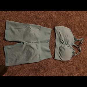 Teal workout set with ruched boooty